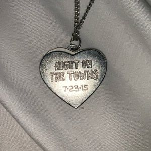 paper towns night on the town necklace